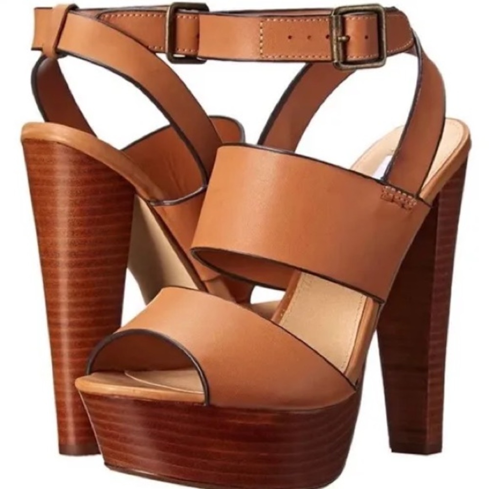 Steve Madden Dezzzy size 9.5 heels